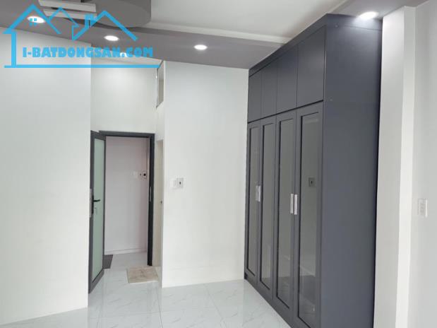 Bán nhà Q4, đường Vĩnh Hội, 38.3m2, 3 tầng, 3 tỷ xxx - 1