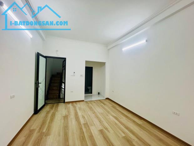 Cbo thuê MBKD ngõ ô tô Thái Hà, 5 tầng, 30m2, 4 ngủ, KD Cà Phê, Spa..22 Triệu - 2