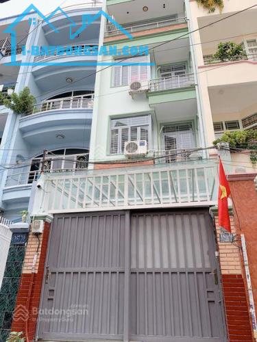 Phòng trọ ký túc xá Quận 7 chỉ 950k bao điện nước, wifi, máy lạnh, vệ sinh