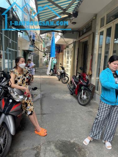 Bán nhà cũ nhỏ Trần Văn Quang 14m2 hẻm 4,5m – Giá 1,8 Tỷ tl.