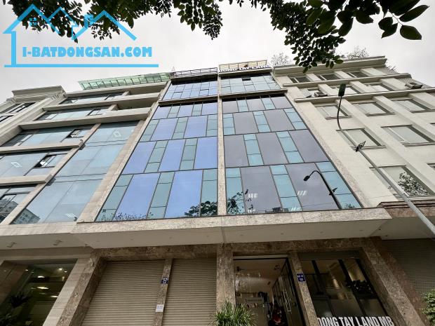 (Tin thật 100%) Bán tòa Building - VP 240m2 x 9 tầng tại mặt phố Hoàng Cầu - Cho thuê 3,9