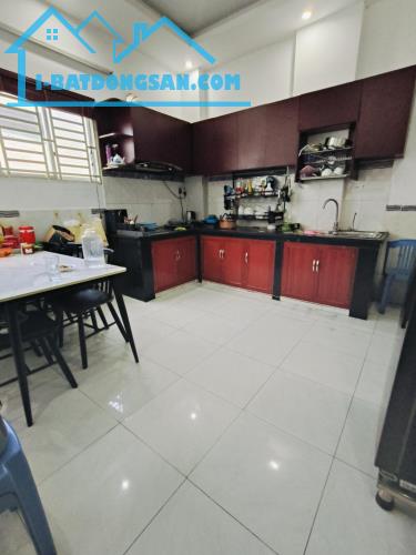 BÁN GẤP MẶT TIỀN HXH PHẠM HÙNG GẦN SATRA, BÌNH HƯNG DT: 87M2 (4.2X21M), 2 Tầng, CHỈ 5.2 - 1