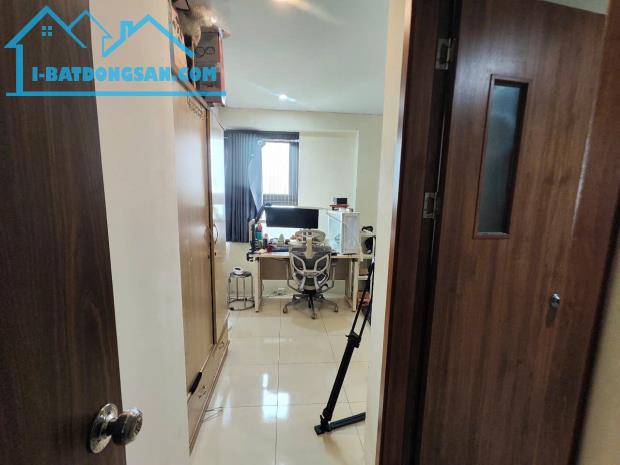 Bán căn chung cư IEC Thanh Trì Căn hộ tầng cao view đẹp- giá tốt. - 2