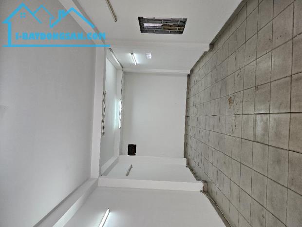 NHÀ 5 X 13M- HƯƠNG LỘ 2 - 4 TẦNG- HẺM Ô TÔ- GIÁ 5.55 TỶ. - 1