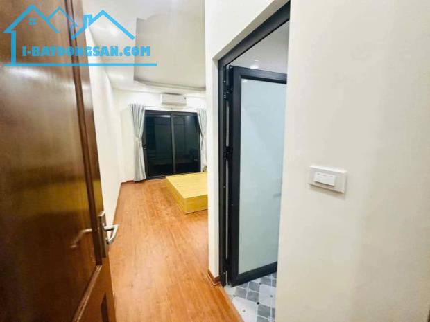 NHÀ ĐẸP XÃ KIM CHUNG, HOÀI ĐỨC-30M-3 NGỦ-MẶT TIỀN 3,7M- VÀI BƯỚC Ô TÔ QUA NHÀ-GIÁ 3,9 TỶ - 2