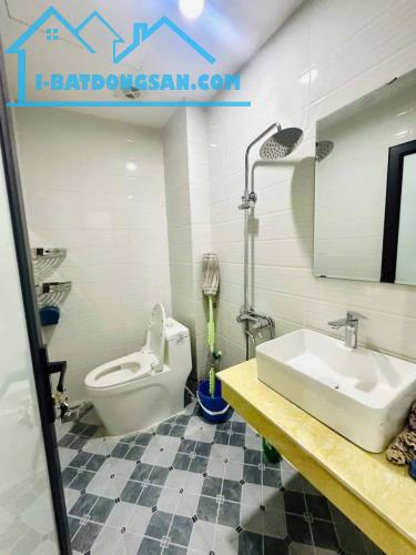 NHÀ ĐẸP XÃ KIM CHUNG, HOÀI ĐỨC-30M-3 NGỦ-MẶT TIỀN 3,7M- VÀI BƯỚC Ô TÔ QUA NHÀ-GIÁ 3,9 TỶ - 3