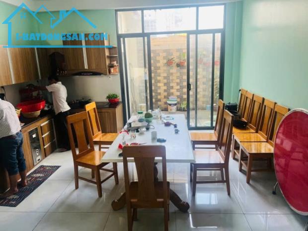 Bán nhà 86m², 5PN, 5WC, 4 tầng, Q.9, 8.6 tỷ, sổ hồng - 1