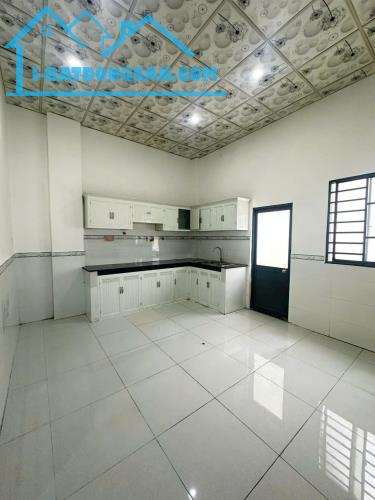 Cho Thuê Nhà gần ĐH Công Nghệ P.Trảng Dài, sân oto chỉ 5tr/tháng - 3