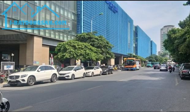 ĐẤT VÀNG PHÂN LÔ HÀO NAM CẦN BÁN GẤP DT61m2 LÔ GÓC Ô TÔ KINH DOANH - 3