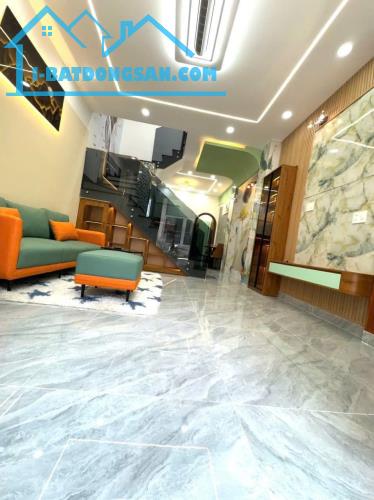 Siêu Phẩm nhà Nguyễn Sáng đi bộ ra chợ Nguyễn Đỗ CungTân Phú 54m2 ,2 Tầng Nhỉnh 5 tỷ - 1