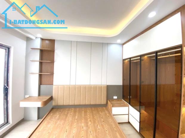 Bán nhà mới thang máy phố Dương Văn Bé, Vĩnh Tuy, Hai Bà Trưng, Hà Nội, 8,5 tỷ, 36m2 - 2