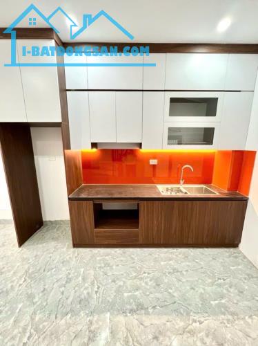 Bán nhà 3 tầng 50m2 Giá 4.5 tỷ, khu dân trí cao, vào ở luôn - 1