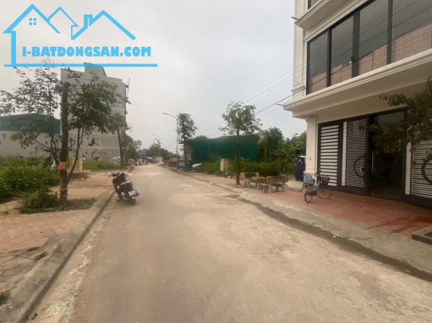 BÁN ĐẤT ĐẤU GIÁ VĂN CHỈ ĐỒNG MAI HÀ ĐÔNG