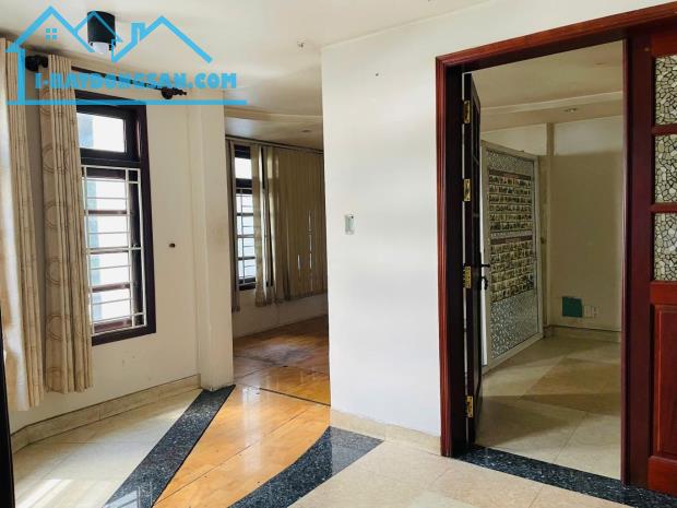 BÁN NHÀ 5 TẦNG HẺM 8 M ĐƯỜNG NGUYỄN THÁI BÌNH PHƯỜNG 12 TÂN BÌNH...DT 90M . GIÁ 19.8 TỶ - 3