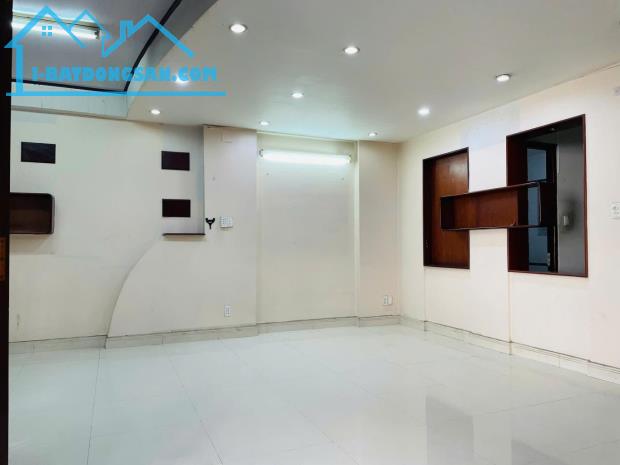 BÁN NHÀ 5 TẦNG HẺM 8 M ĐƯỜNG NGUYỄN THÁI BÌNH PHƯỜNG 12 TÂN BÌNH...DT 90M . GIÁ 19.8 TỶ - 5