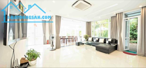 Bán biệt thự Flamingo Đại Lải, view hồ, 4PN, sổ lâu dài - 1