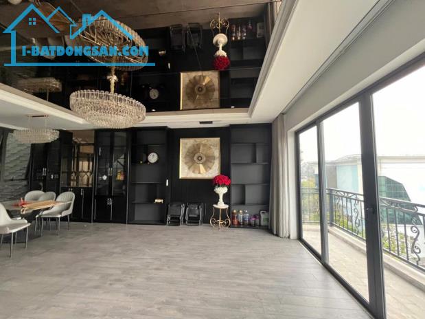 [KINH DOANH] Bán nhà Lâm Du - Long Biên - Thang Máy - Gara Ô Tô - 70m2 - Giá 20 tỷ 5