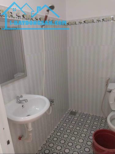 CHỈ TỪ 4 TỶ CÓ NGAY NHÀ MỚI ÂU DƯƠNG LÂN – TRUNG TẤM Q8 - XE HƠI NGỦ TRONG NHÀ - SỔ VUÔNG - 3