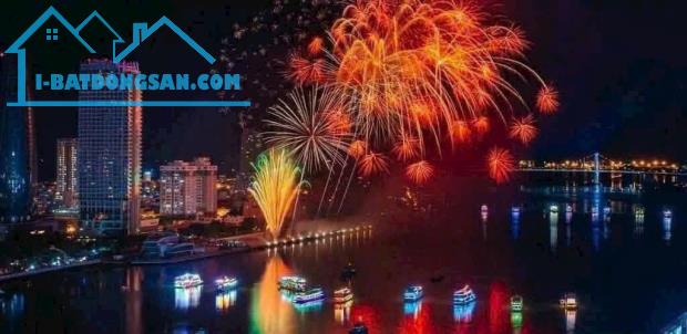 Mua ngay toà khách sạn gần sát sông Hàn và cầu Rồng tại Đà Nẵng