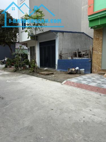 TĐC TRÂU QUỲ – HAI MẶT TIỀN – Ô TÔ TRÁNH, VỈA HÈ
