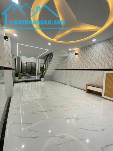 GẤP BÁN NHÀ MỚI  DTSD: gần  340M2 sàn - 4PN-5WC – ĐẦY ĐỦ nội thất - 6,2 Tỷ - - 1