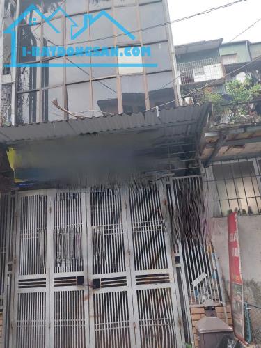 Cho thuê MBKD ngõ ô tô Phố Kim Liên 3 tầng x 86m, 12 Triệu vừa KD, vừa kết hợp ở lại.