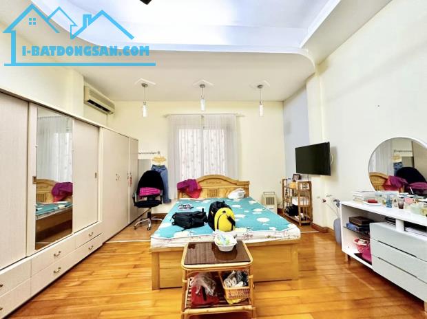 ⚜️ Nhà Mặt ngõ 25 Vũ Ngọc Phan, Đống Đa, Ô tô tránh, 90m2 5T MT 5m,  Chỉ 22.5 Tỷ ⚜️ - 3