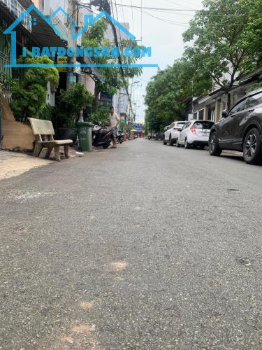 1/ ĐƯỜNG NHỰA 8M CÓ LỀ - LÊ VĂN QUỚI - BÌNH TÂN - 152M2 - NGANG 8M