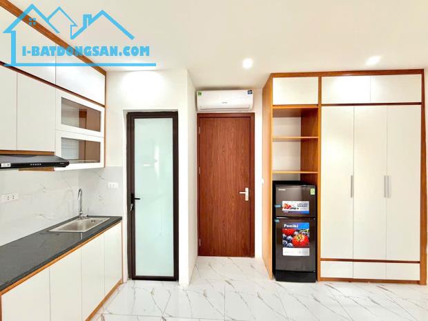 GÀ ĐẺ TRỨNG VÀNG DÒNG TIỀN 60TR/ THÁNG, PHỐ GIÁP BÁT, Ô TÔ , 6 TẦNG THANG MÁY GIÁ 15.X TỶ - 2