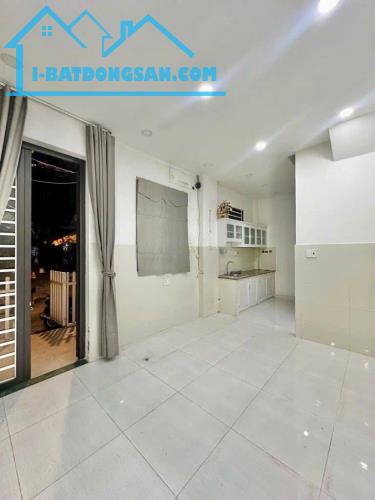 50M2, 2 TẦNG, 4 TỶ NHỈNH, MẶT TIỀN ĐƯỜNG PHƯỜNG PHƯỚC LONG A, TP THỦ ĐỨC