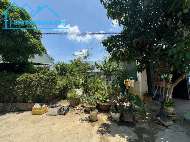 Bán lô đất hẻm ô tô Phú Trung - Vĩnh Thạnh , Nha Trang giá chỉ 17tr/m2 (103m2)