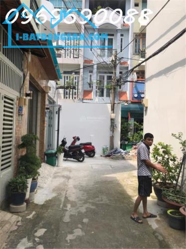 Bán nhà hẻm HXH TKTQ DT 4x13m2 4t vuông vắn nhà kiên cố giá chỉ 5 tỷx - 3