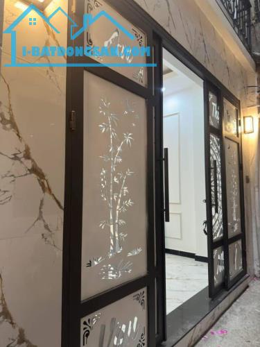 Nhà Đẹp - Ở Ngay - Gần Phố - Bạch Mai - Hai Bà Trưng - Dt :36m2/4tầng/4mMT*nhỉnh 6 tỷ