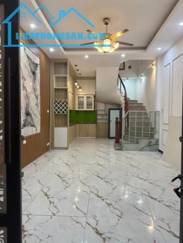 Nhà Đẹp - Ở Ngay - Gần Phố - Bạch Mai - Hai Bà Trưng - Dt :36m2/4tầng/4mMT*nhỉnh 6 tỷ - 1