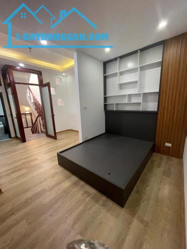 Nhà Đẹp - Ở Ngay - Gần Phố - Bạch Mai - Hai Bà Trưng - Dt :36m2/4tầng/4mMT*nhỉnh 6 tỷ - 2