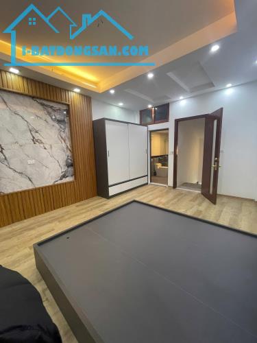 Nhà Đẹp - Ở Ngay - Gần Phố - Bạch Mai - Hai Bà Trưng - Dt :36m2/4tầng/4mMT*nhỉnh 6 tỷ - 4