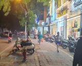 BÁN NHÀ MẶT PHỐ CHÙA BỘC, DT 50m2, XÂY 7 TẦNG GIÁ CHỦ CHÀO 32 TỶ