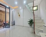 BÁN NHÀ HƯNG PHÚ QUẬN 8- NGANG 4.2M - 4 TẦNG BTCT KIÊN CÓ 1 BƯỚC RA MẶT TIỀN - NHỈNH 4 TỶ