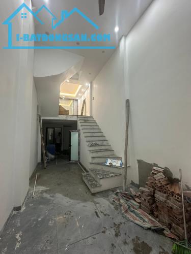PHỐ TRẠM – 35M² – 5 TẦNG – 4 NGỦ – GIÁ CỰC YÊU – 6,65 TỶ - 1