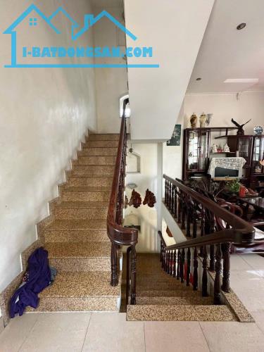 TT Q7- HUỲNH TẤN PHÁT- BIỆT THỰ GÓC 2 MẶT TIỀN -DT SỬ DỤNG 300m2 CHỈ 14 TỶ LH: 0849131413 - 1