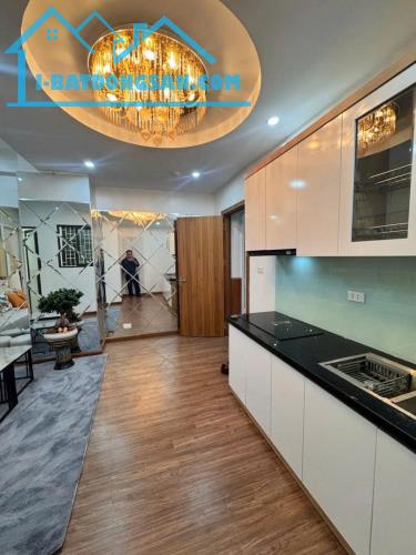 Chỉ nhỉnh 4 tỷ sở hữu ngay căn hộ chung cư 3 ngủ - Lô Góc, Trung tâm Cầu Giấy - 1