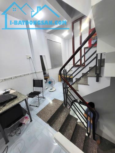 Bán Nhà Mới 3 Tầng Full Nội Thất, Hẻm 4.5m, Gần Kha Vạn Cân - Giá Chỉ 2.6 Tỷ (Linh Đông) - 1