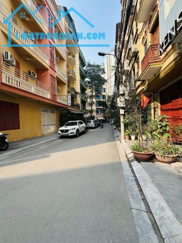 HIẾM-Bán nhà Phân Lô Ôtô tránh, KD tốt - Phố Trung Kính 70m/5Tầng/MT 5m 32.8 Tỷ