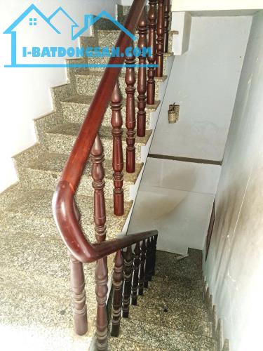 Bán Nhà Bình Tân, Đường Hương Lộ 2, 3Tầng, 4 phòng, hẻm 1/ 3m, thông thoáng chỉ nhỉnh 3 tỷ - 3