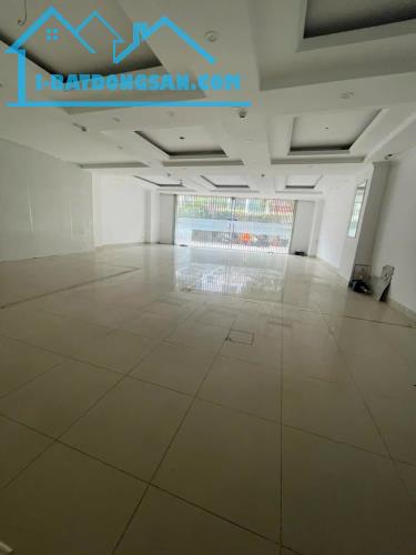 Bán nhà Giải Phóng, Thanh Xuân 86m2, 4 tầng, Mặt tiền 11m vỉa hè ô tô kinh doanh 25.5 tỷ