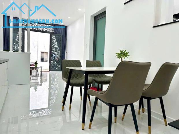 Nhà đẹp như mới – 2PN – sát mặt tiền Âu Cơ – chỉ 4.98 tỷ - 2