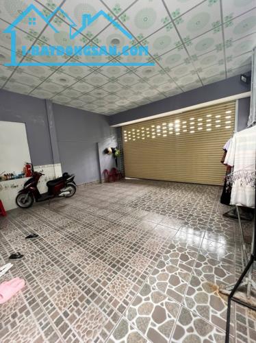 Siêu đẹp nhà HXH Đặng Thúc Vịnh, Hóc Môn, .DT:100m2 .Giá chỉ 4.7 tỷ  (TL)