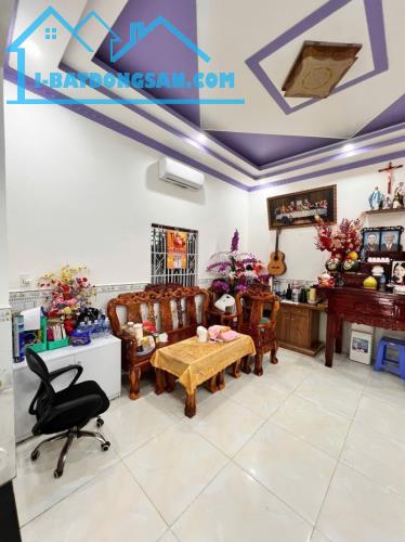 Siêu đẹp nhà HXH Đặng Thúc Vịnh, Hóc Môn, .DT:100m2 .Giá chỉ 4.7 tỷ  (TL) - 2