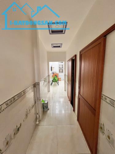 Siêu đẹp nhà HXH Đặng Thúc Vịnh, Hóc Môn, .DT:100m2 .Giá chỉ 4.7 tỷ  (TL) - 3