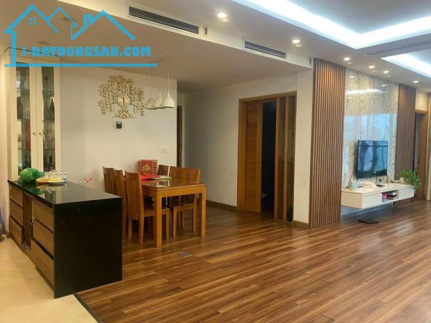 Bán chung cư 282 Nguyễn Huy Tưởng 100m2, 3 ngủ, 2  vs chỉ  6.X  tỷ - 4